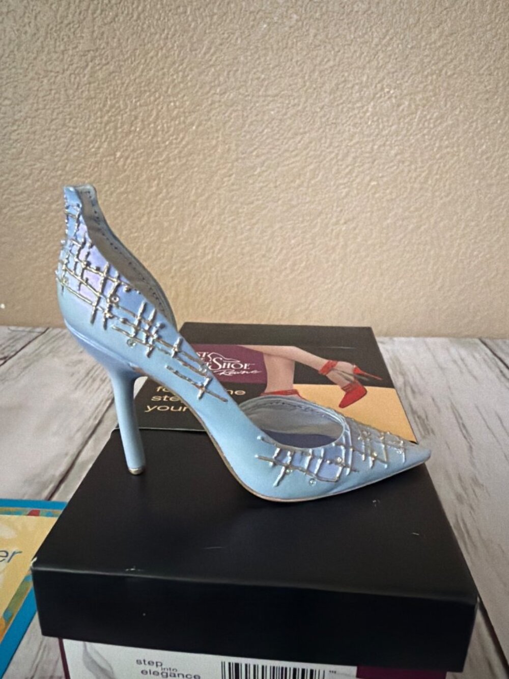 2005 Just the Right Shoe by Raine "Shimmer" Mini Shoe Figurine #25558 NEW w/Box - Picture 6 of 13